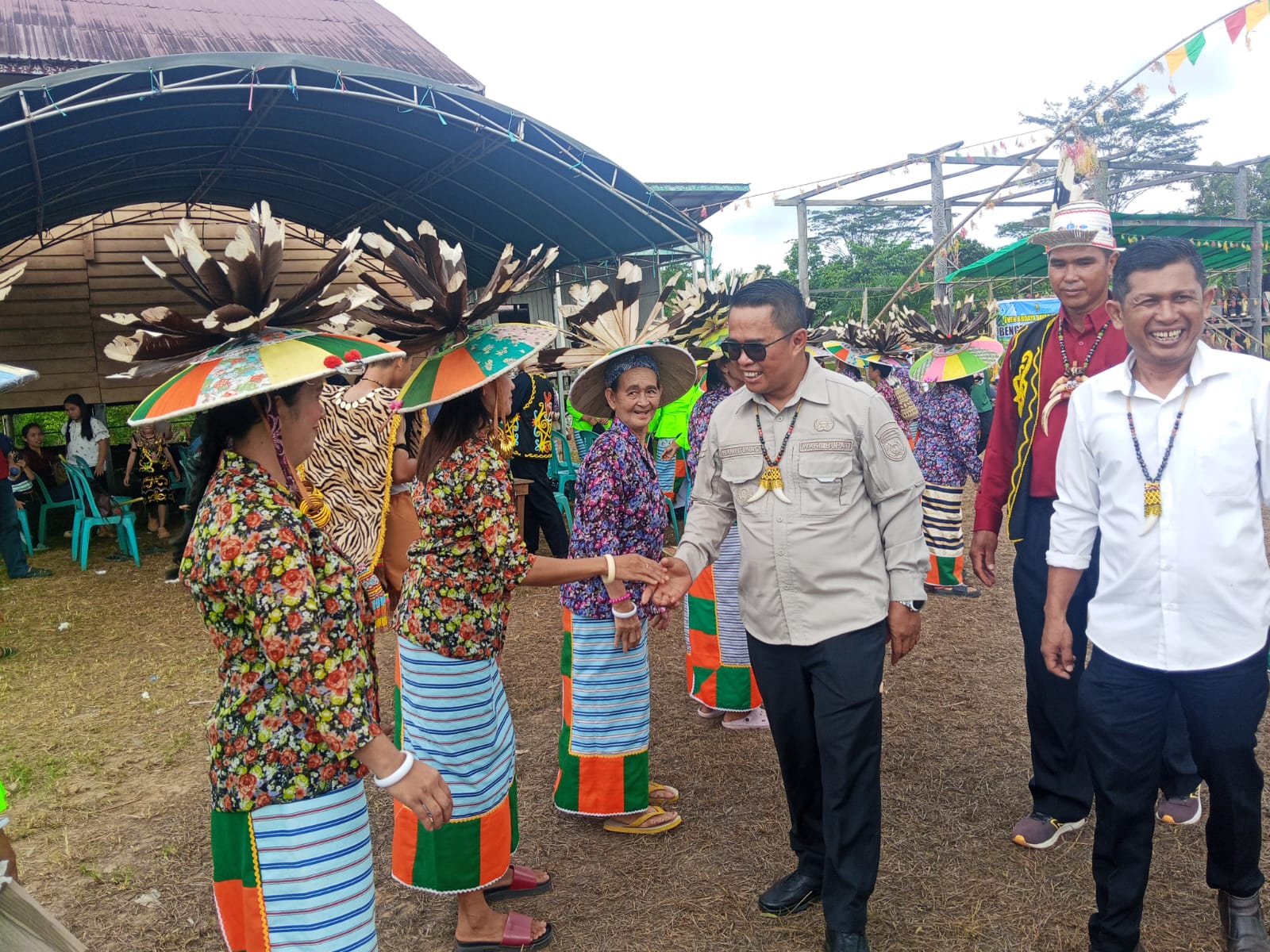 Mahyunadi Apresiasi Semangat Kebersamaan di Bengen Lepek Majau, Dusun Rindang Benua Didorong Jadi Destinasi Wisata Unggulan